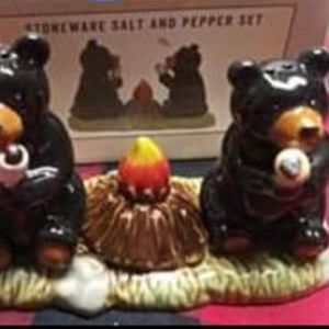 Salt & Pepper Shakers